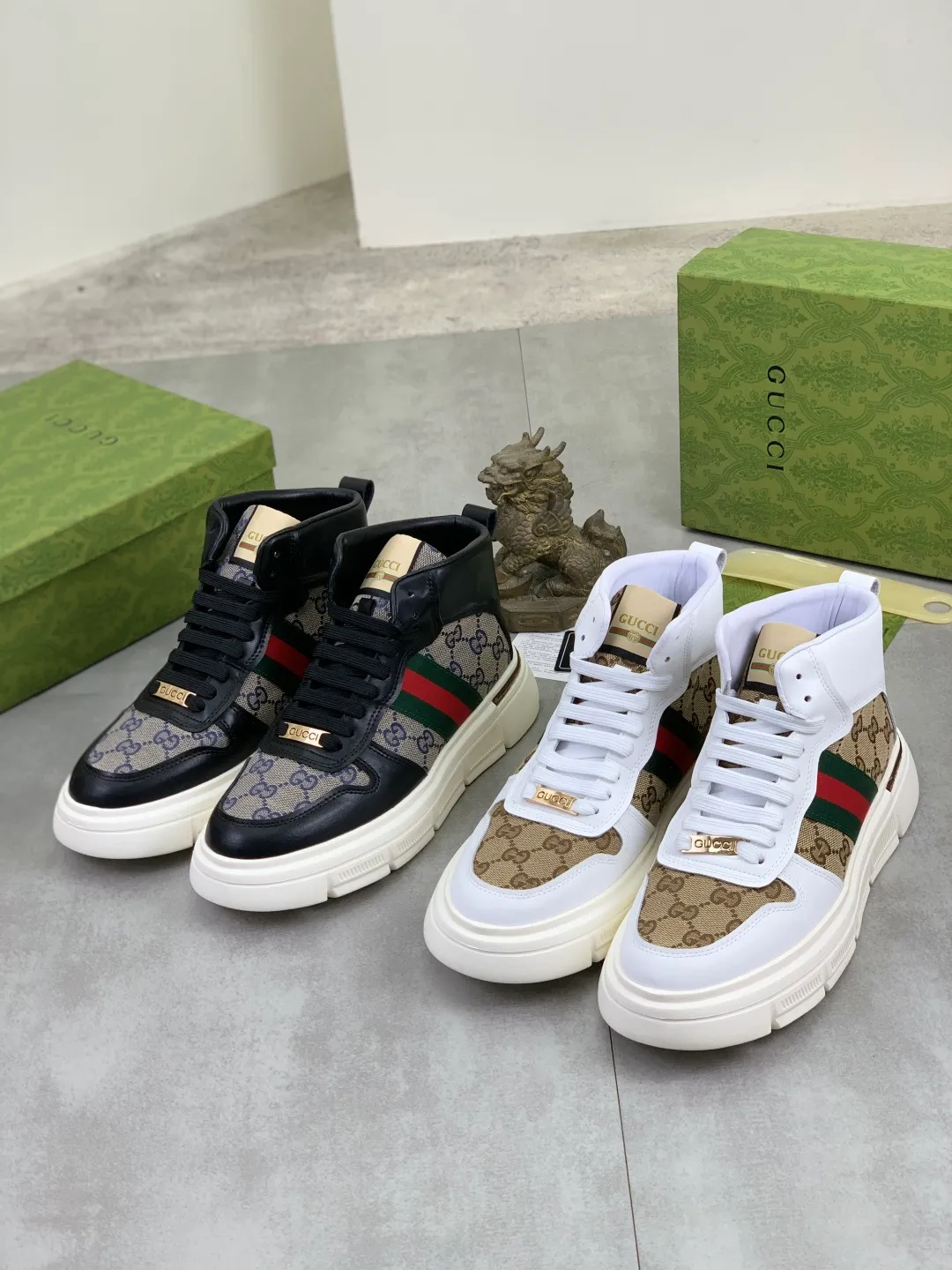 Men's shoes💰P420 💰[New Style] (GUCCI) The latest model from the official website🎁🎁Casual and fashionable men's shoes👟, hot style💥The style is simple and elegant, exclusive for trendy men. The unique double G element of the latest brand from the official website👑Gucci Original decoration, fashionable and generous, the fabric is original frosted calfskin✅Fully imported first-layer pigskin lining, the official website specifies wear-resistant, lightweight original rubber casual outsole, the classic model is taken in real life🎬38-44 2️⃣ colors available